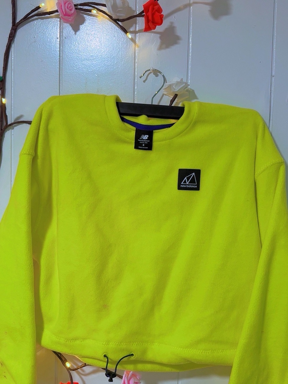 New Balance Men’s Neon Yellow Crewneck Sweatshirt